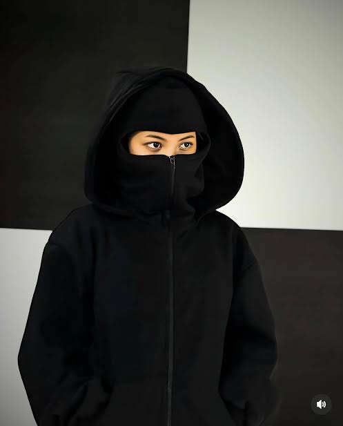 Full Zipper Ninja Hoodie – Streetwear Masked Pullover